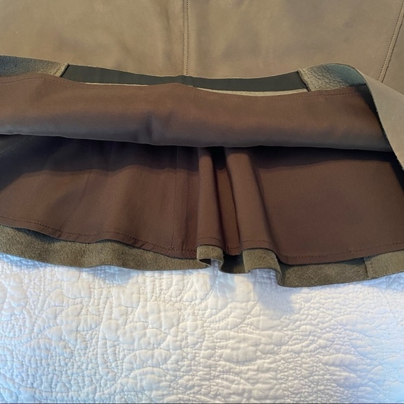 Elie Tahari Leather and Wool Zipper Skirt - 8 - Picture 9 of 15